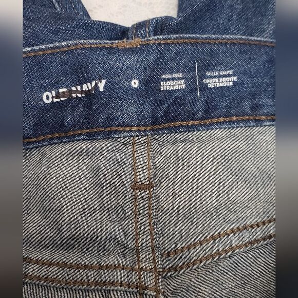 Old Navy Frayed Leg Jeans Shorts NWT Size 0 - Picture 9 of 9